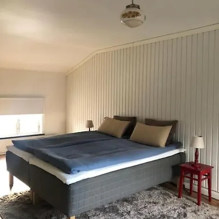 Ihana Asunto Neristanissa *